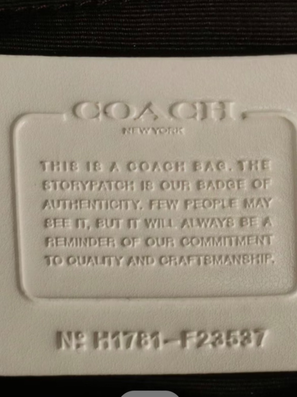 Coach Small Lexy Satchel F23537 in Chalk Pebbled Leather - Picture 6 of 7
